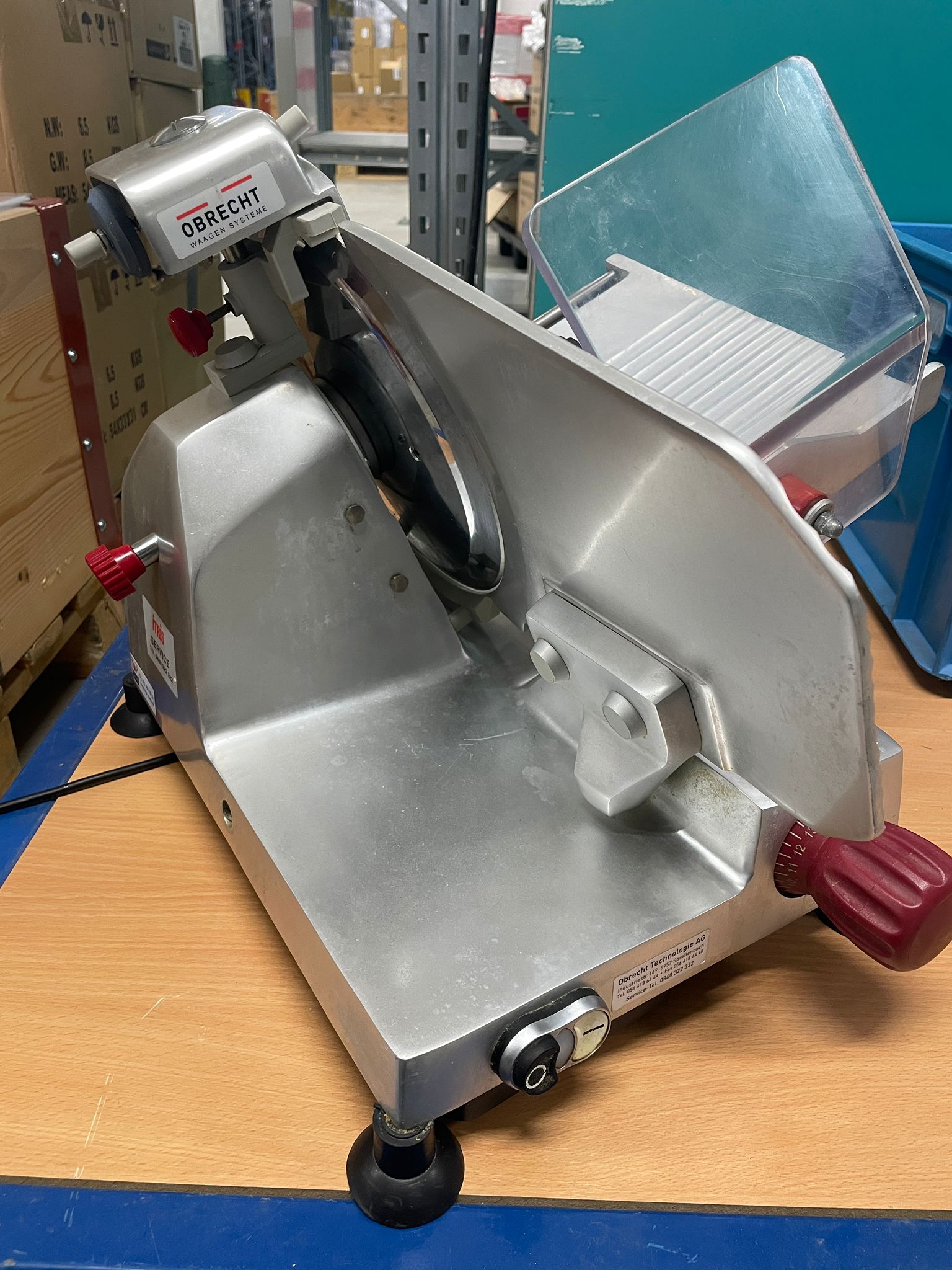 Aufschnittmaschine 3.jpeg Aufschnittmaschine%203.jpeg